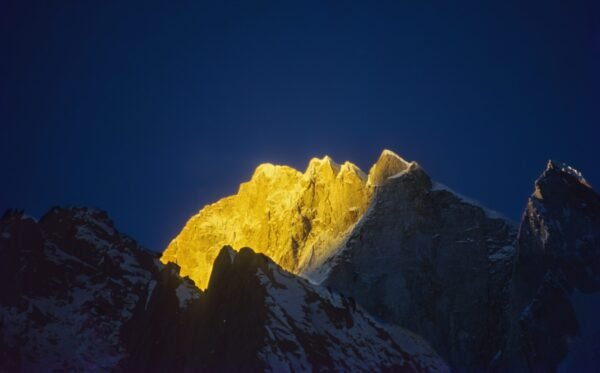 DS 578-2 Summer Peak First Sun